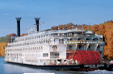 American Queen riverboat.jpg